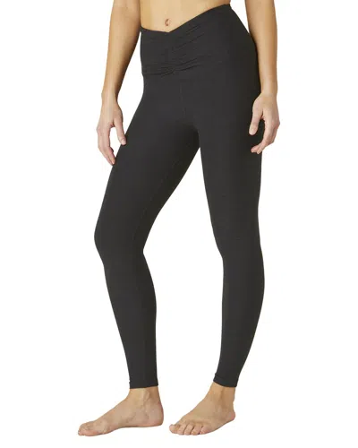 Beyond Yoga Spacedye Centered Midi 24in Legging In Black
