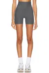 Beyond Yoga Keep Pace Space Dye Bike Shorts In Gray