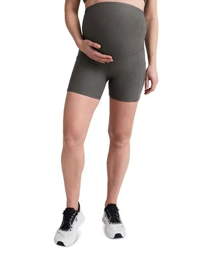 Beyond Yoga Spacedye Keep Pace Maternity Pocket Biker Shorts In Gray