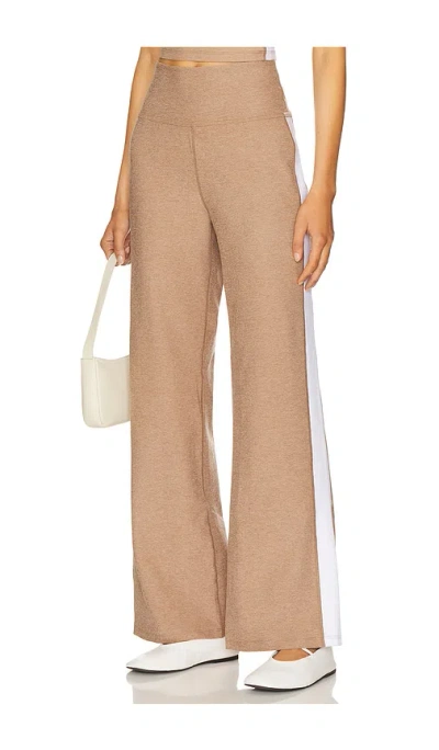 Beyond Yoga Spacedye Laid Back Stripe Pant In Brown