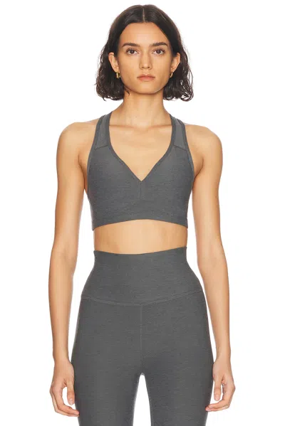 Beyond Yoga Spacedye Lift Your Spirits Bra In True Gray Heather