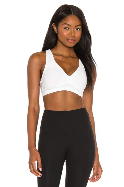 Beyond Yoga Spacedye Lift Your Spirits Sports Bra In Cloud White