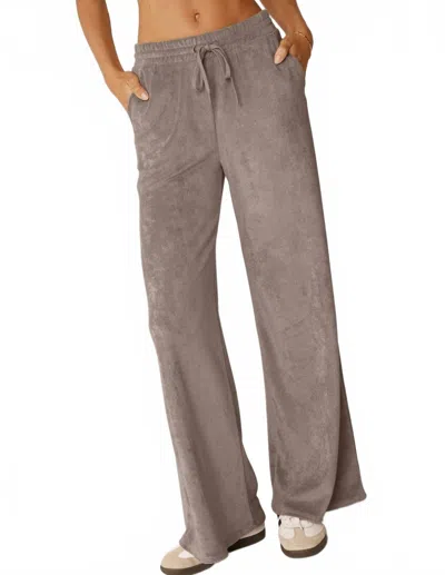Beyond Yoga Tropez Pull On Pant In Birch In Gray
