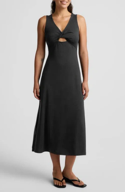 Beyond Yoga Twist Keyhole Midi Dress In Black