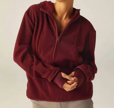 Beyond Yoga Urban Explorer Half Zip Pullover Top In California Merlot