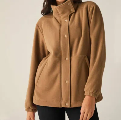 Beyond Yoga Urban Explorer Jacket In Deep Tan