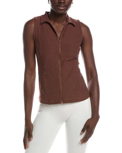 Beyond Yoga Venice Zip-front Vest In Brown