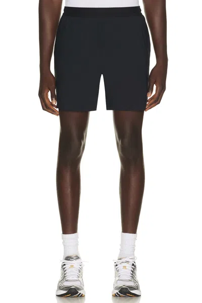 Beyond Yoga Warplite Range Lined Short In Black