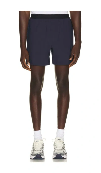 Beyond Yoga Warplite Range Lined Short In Nocturnal Navy