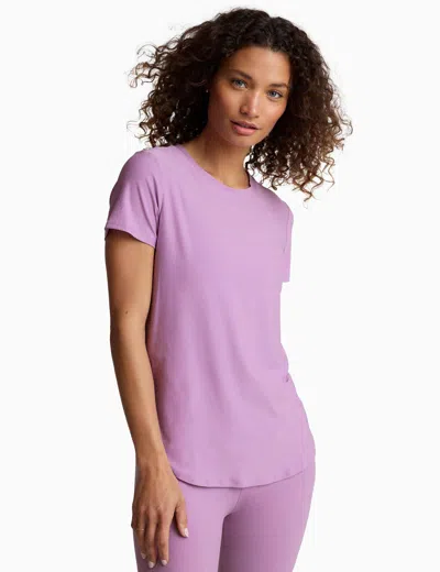 Beyond Yoga Women's Featherweight On The Down Low Tee In Purple