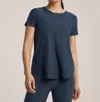 Beyond Yoga Featherweight On The Down Low Tee Nocturnal Navy In Blue