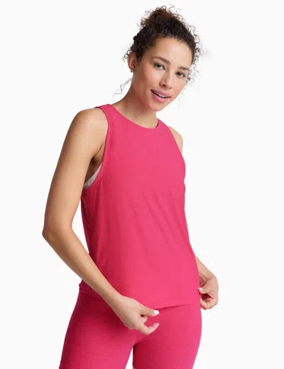 BEYOND YOGA WOMEN'S FEATHERWEIGHT REBALANCE TANK