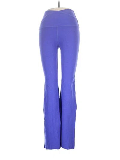 Pre-owned Beyond Yoga Yoga Pants In Blue