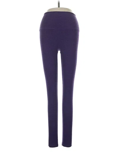 Pre-owned Beyond Yoga Yoga Pants In Purple