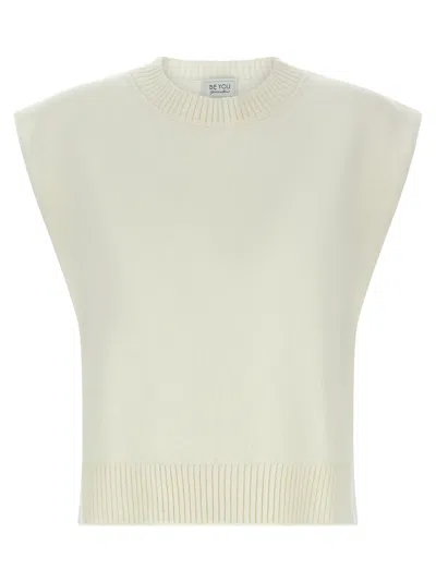 Beyou Be You Cashmere Sleeveless Women's Jacket In White