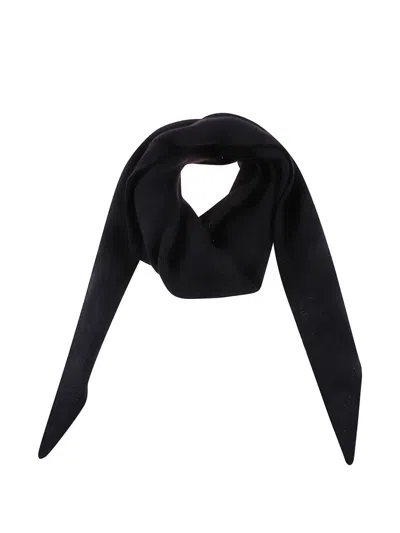 Beyou Fine-knit Pointed-edge Scarf In Black