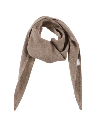 Beyou Fine-knit Triangular Scarf In Neutral