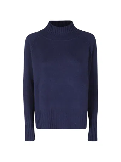 Beyou Turtleneck Raglan-sleeve Sweater In Blue