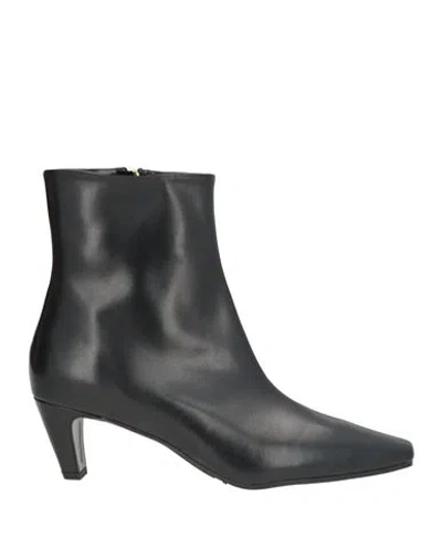 Bianca Di Woman Ankle Boots Black Size 9 Calfskin In Multi