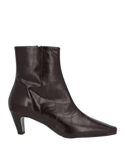 Bianca Di Woman Ankle Boots Burgundy Size 9 Leather In Brown
