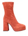 Bianca Di Ankle Boots In Red