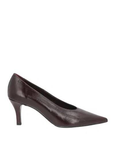 Bianca Di Woman Pumps Burgundy Size 9 Lambskin In Brown