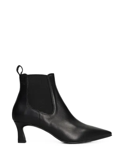 Biancadi Pointed-toe Ankle Boots In Black