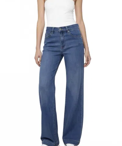 Bianco Jewel Wide Leg Jeans In Light Blue