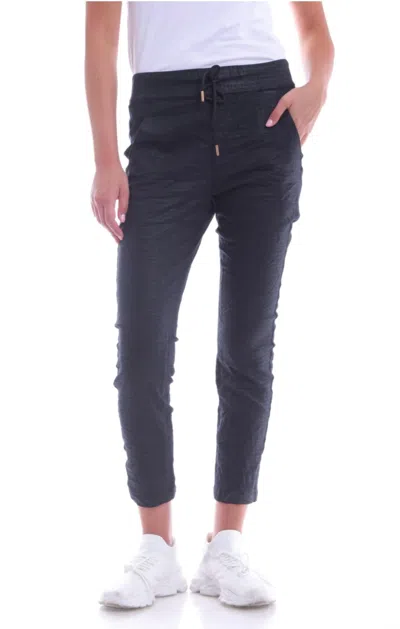 Bianco Textured Jogger Pants In Black In Blue
