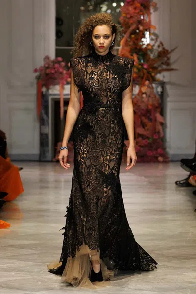 Bibhu Mohapatra Nomad Lace Gown