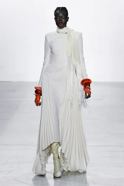 Bibhu Mohapatra Stone Cady Pleated Gown In Ivory