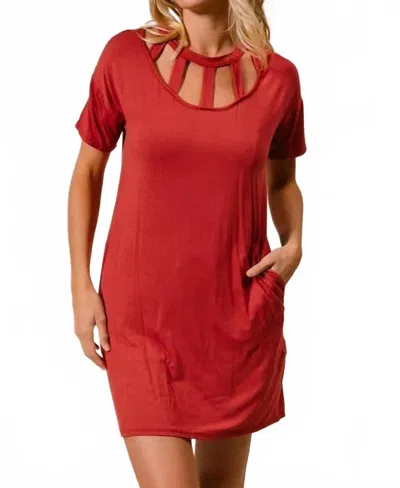 Bibi Front Cutout Mini Tee Dress With Pockets In Ginger In Red
