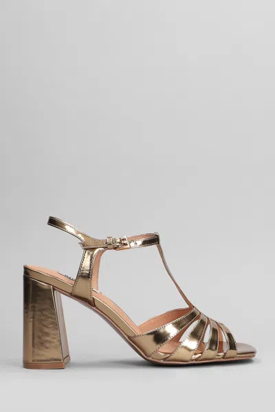 Bibi Lou Azalea Sandals In Gold Leather