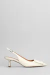 Bibi Lou Robin Kitten Heels In White