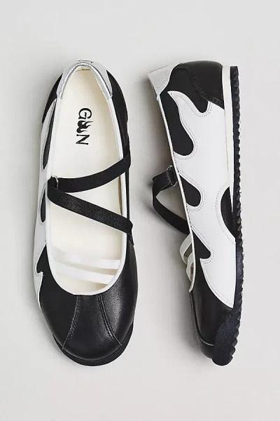 Bibi Lou Gamin Fierce Ballet Flats In Black