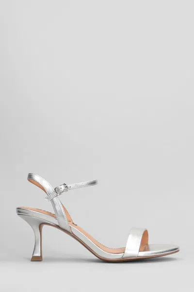 BIBI LOU BIBI LOU LOTUS 65 SANDALS