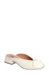 Bibi Lou Suzy Bow Mule In White