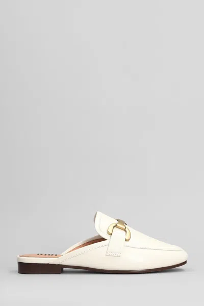 Bibi Lou Vela Loafer Slipper-mule In White