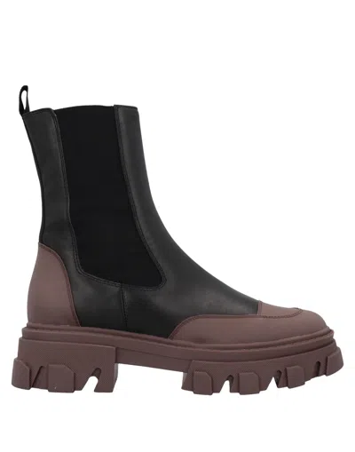 Bibi Lou Ankle Boots In Black
