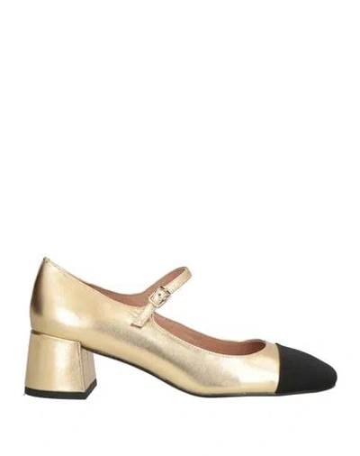 Bibi Lou Woman Pumps Gold Size 8 Leather