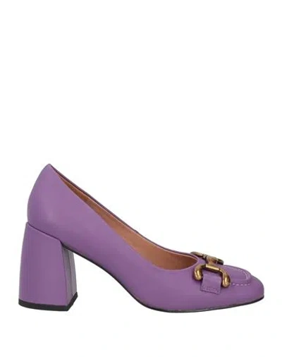 Bibi Lou Woman Pumps Purple Size 8 Leather