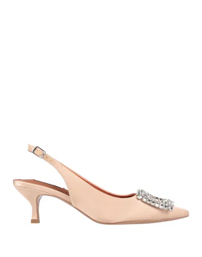 Bibi Lou Pumps In Beige