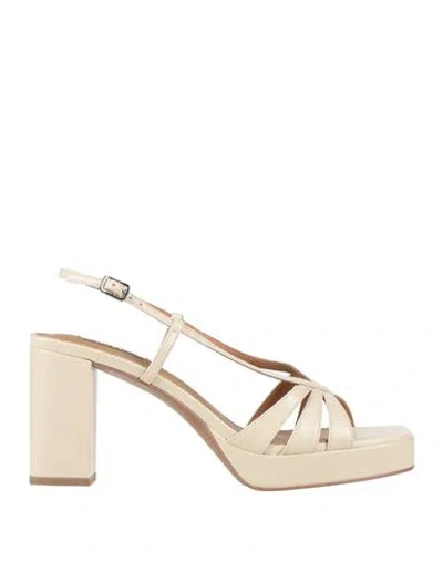 Bibi Lou Woman Sandals Ivory Size 10 Leather In White