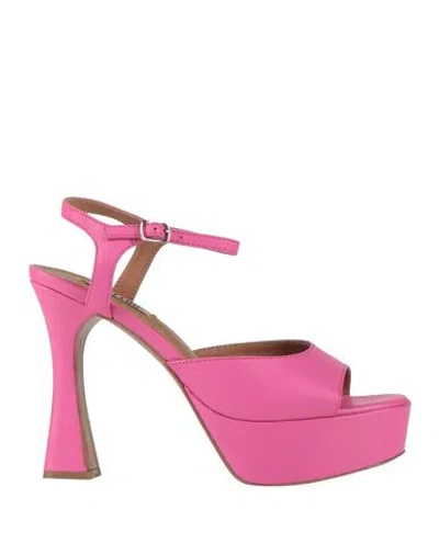 Bibi Lou Woman Sandals Magenta Size 8 Leather
