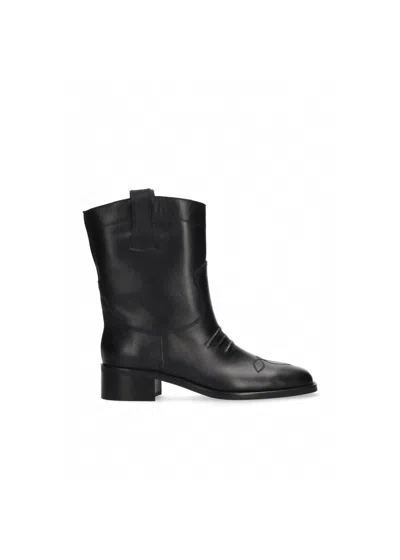 Bibi Lou Women's Briana Ankle Boot In Black