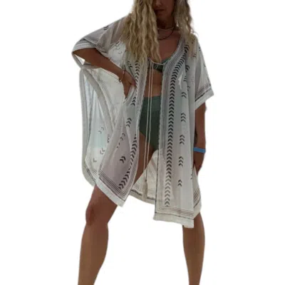 Biliblond Kaftan Eye Gallabia In White