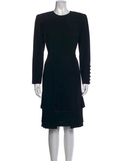 Pre-owned Bill Blass Crew Neck Knee-length Dress In Black