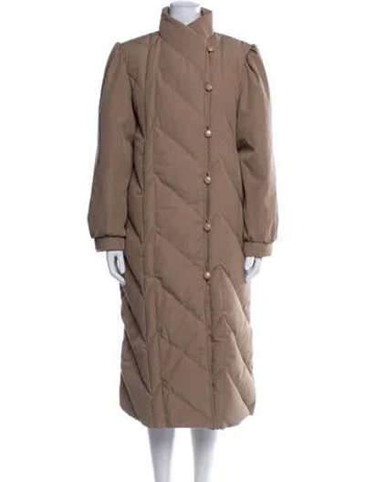 Pre-owned Bill Blass Down Coat In Neutral