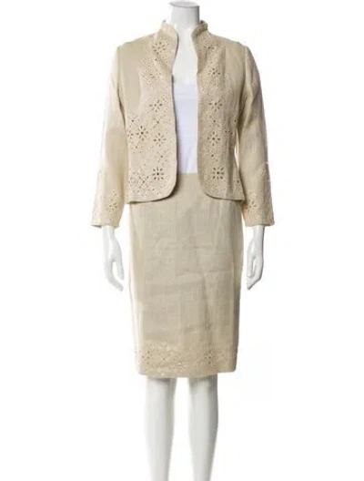 Pre-owned Bill Blass Embroidered Accent Skirt Suit In Neutral