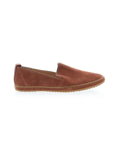 Pre-owned Bill Blass Flats In Brown